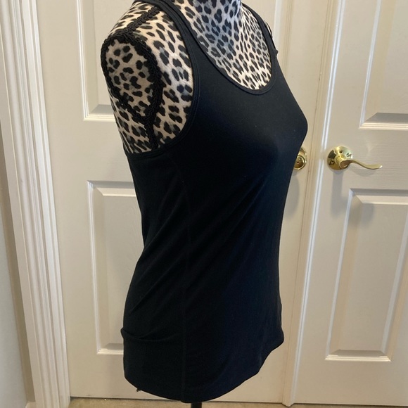 🐚GapBodyFit Racerback tank - Picture 4 of 6